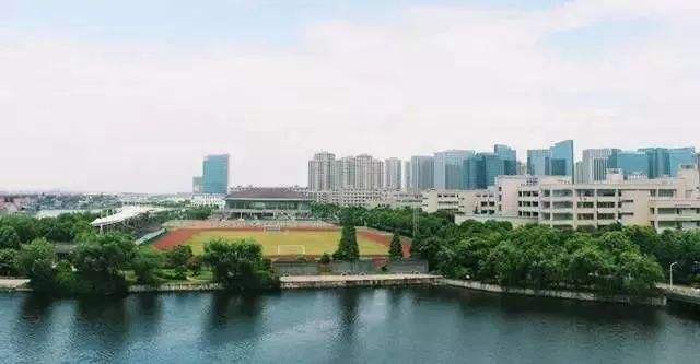 浙江經(jīng)貿(mào)職業(yè)技術學院怎么樣可以專升本嗎?學院地址在哪學費多少?